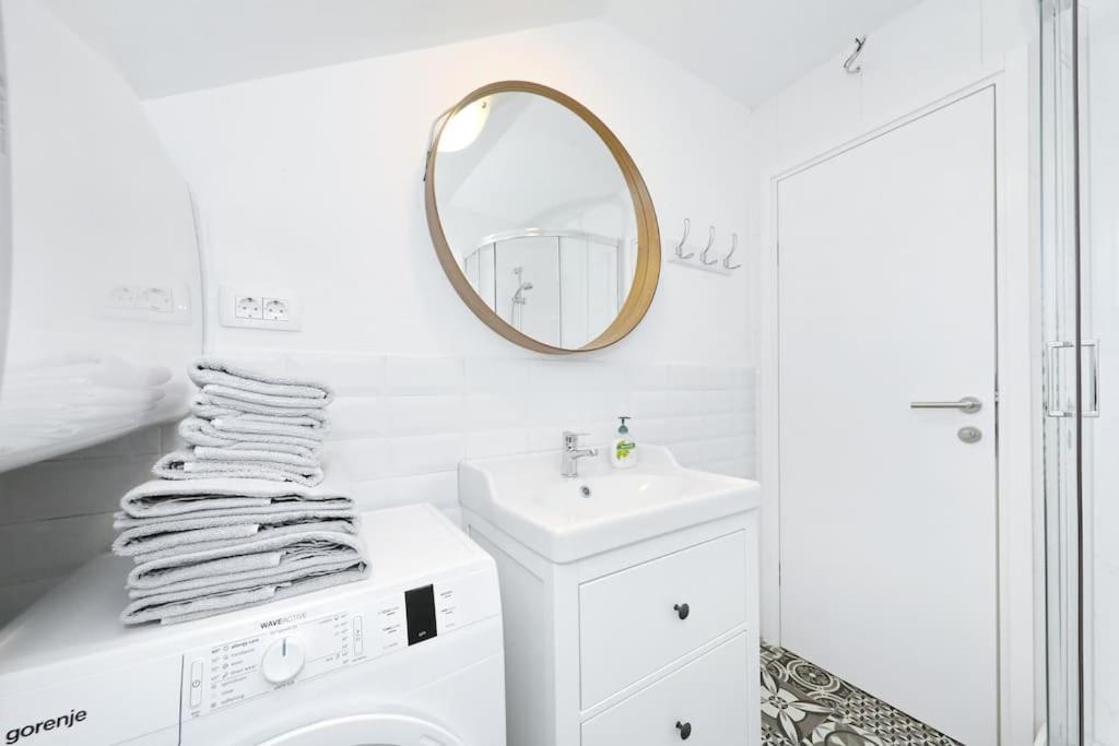 Holiday House Aurora Borealis Ervenik Εξωτερικό φωτογραφία