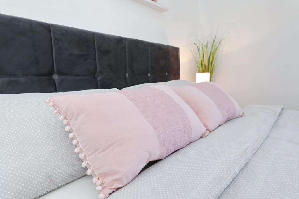 Holiday House Aurora Borealis Ervenik Εξωτερικό φωτογραφία