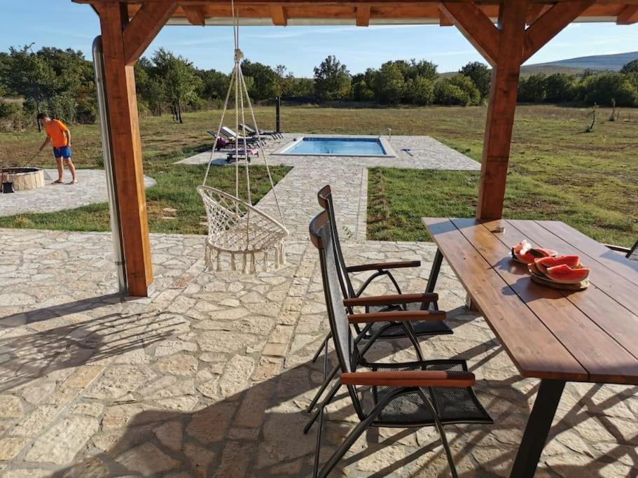 Holiday House Aurora Borealis Ervenik Εξωτερικό φωτογραφία